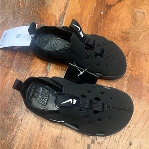 NWT Nike Sunray Protect 4 Sandals